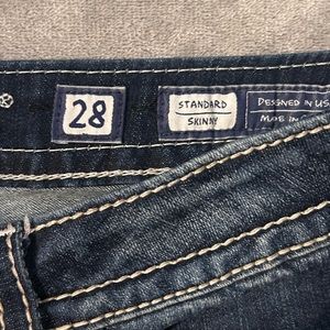 Miss Me Skinny Jeans 28